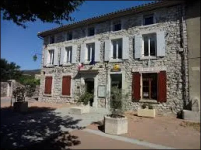 Commune Ardéchoise, Saint-Jean-le-Centenier se situe dans l'ex région ...