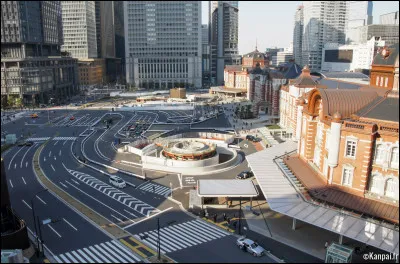 De quelle ville d'Europe la gare de Tokyo est-elle la copie ?