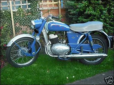 Quelle est cette moto 250 de 1959 ?