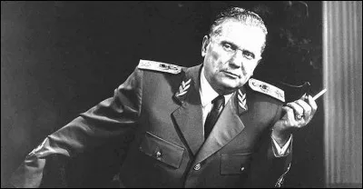 Quels pays européen Tito gouverne-t-il de 1945 à 1980 ?