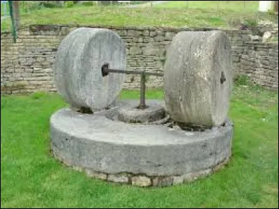 Si vous montez sur une meule, vous montez sur :