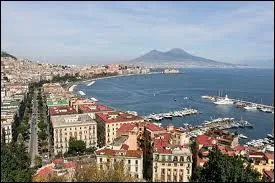 Au XVIme sicle,  Naples en Italie, le baiser tait un crime passible de la peine de mort.