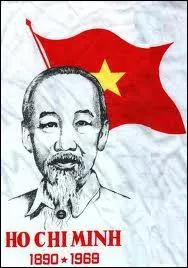 Avant de devenir le leader du Vietnam communiste, Ho Chi Minh a t jardinier, balayeur, serveur et retoucheur de photos.
