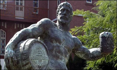 Quel dieu de la mythologie grecque fut d'abord le dieu de la bière ?