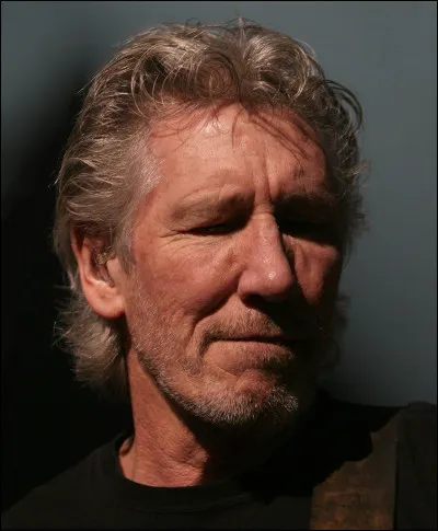 Qui est ce Roger, compositeur, chanteur et musicien britannique , membre fondateur du groupe Pink Floyd ?