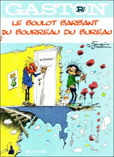 Même si le nom sur la porte est quelque peu "frappant", c'est au titre de l'album que vous devez vous confiner... Alors ?