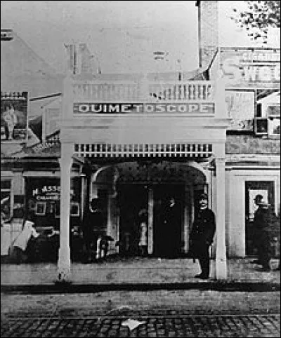 En quelle année fut ouvert le premier cinéma à Montréal ?