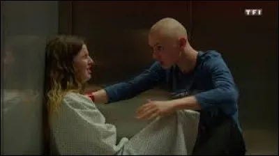 Que se passe-t-il dans l'ascenseur de l'hôpital ?