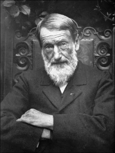 Quel était le métier de Jacques-Gabriel Bulliot, premier fouilleur de Bibracte ?