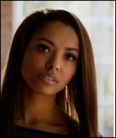 Quel est le nom de famille de Bonnie ?