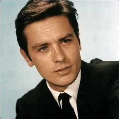 Battant et solitaire, Alain Delon est l'une des plus fortes personnalits du cinma franais. Quel est le film, parmi les suivants, dans lequel il n'est pas apparu ?