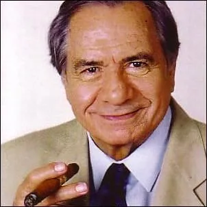 Michel Galabru est un acteur au comique 'hnaurme'. Parmi ces films, dans lequel n'est-il pas apparu ?