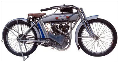 De quelle marque est cette moto de 1914 ?