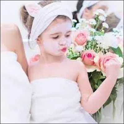 Quel sport pratique Mila depuis peu ?