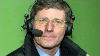 Quel journaliste français a dit la célèbre phrase "Vas-y mon petit" ?