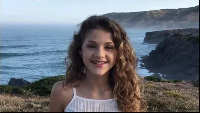 Quel est le nom de famille de Lou ?