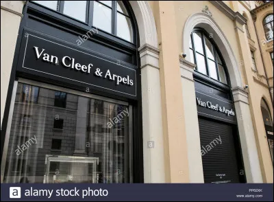Film avec Kathleen Turner et Michael Douglas : A la poursuite ... vert !
