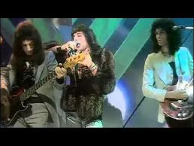 Qui a &eacute;crit et compos&eacute; "Killer Queen" ?