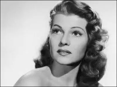 De quelle nationalit&eacute; &eacute;tait l'actrice et danseuse Rita Hayworth (1918-1987) ?