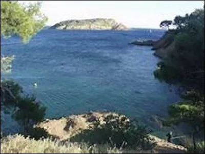 Comment se nomme l'île au large de La Ciotat ?