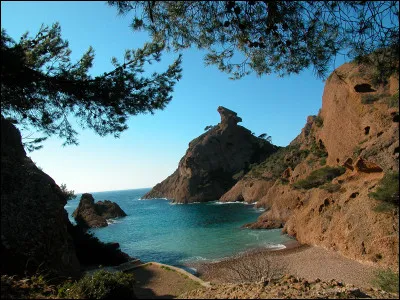Comment se nomment les deux calanques de La Ciotat ?