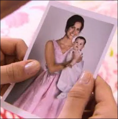 La mère de Violetta est :