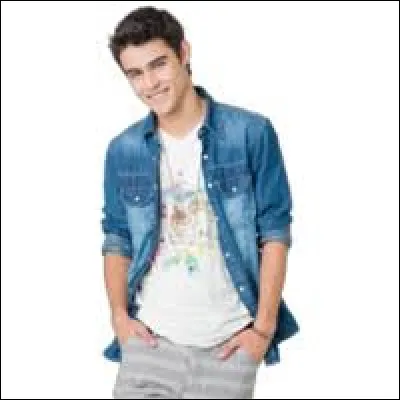 Pourquoi Violetta refuse-t-elle de sortir avec Tomas ?