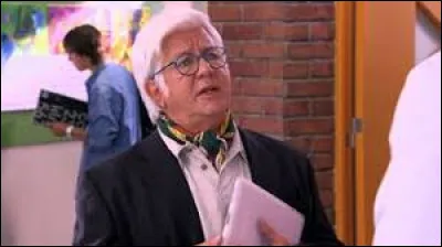 Dans la saison 3, lequel de ces personnages meurt dans un accident ?