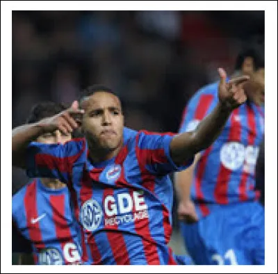 Youssef El-Arabi part de Caen en 2011, pour 7,5 millions. Depuis il a fait son chemin. Où est-il maintenant ?