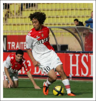 Park Chu-Young, le feu follet monégasque, est débauché par Arsenal en 2011 pour 3,4 millions d'euros. Où est-il maintenant ?