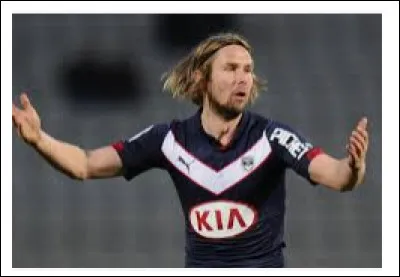 Jaroslav Plail quitte la Ligue 1 en 2019 après 10 saisons à Bordeaux. Où est-il maintenant ?