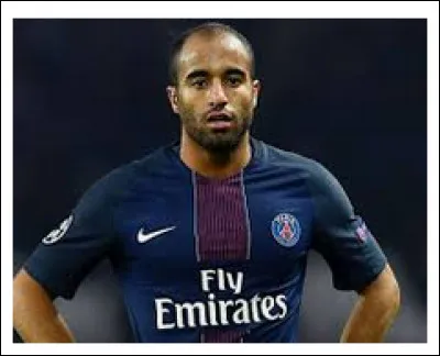 On revient à du plus récent. Lucas Moura a quitté le PSG pour Tottenham en 2017, allant du même coup en finale de LDC la même année. Paris le cède pour 28 millions. Où joue-t-il maintenant ?