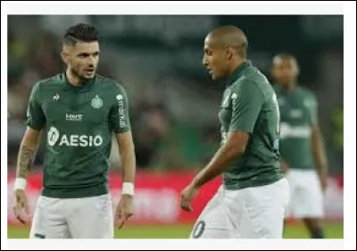 Où joue maintenant Rémy Cabella, parti de Saint-Étienne en 2019 ?