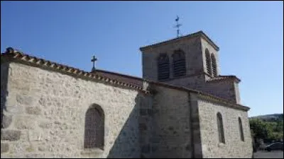 Vous avez sur cette image l'église Saint-Romain de Pralong. Commune d'Auvergne-Rhône-Alpes, dans l'arrondissement de Montbrison, elle se trouve dans le département ...