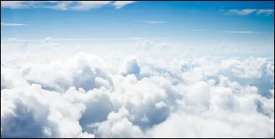 Cette photo a été prise au dessus des nuages.