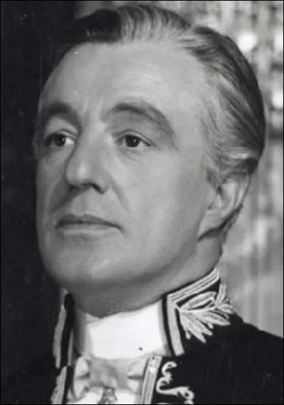 Ce cinéaste italien, qui a réalisé "Le Voleur de bicyclette", "Miracle à Milan", "Hier, aujourd'hui et demain", se prénomme ...