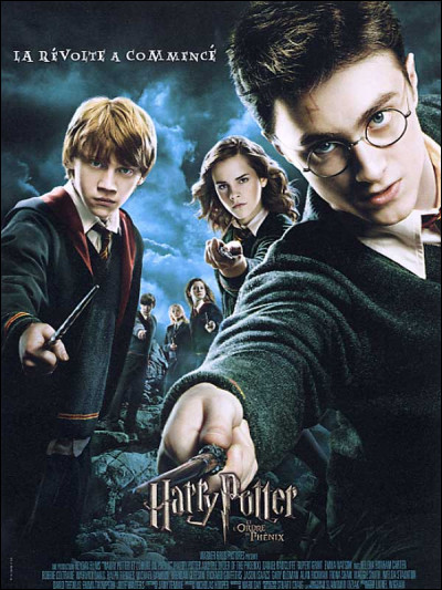 Dans ''Harry Potter et l'ordre du Phénix'' où Harry séjourne-t-il à Noël ?