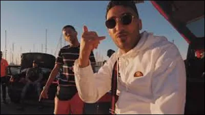 Quel homme chante avec lui dans "Rappelle-toi" ?