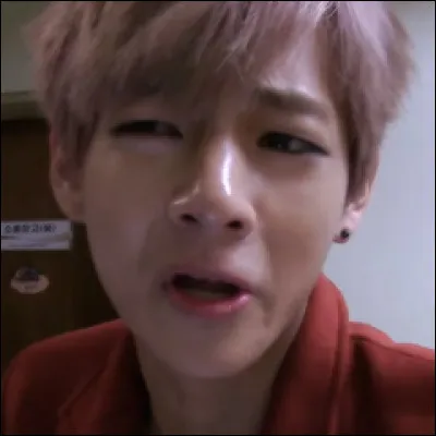 Quelle est la date d'anniversaire de V ?