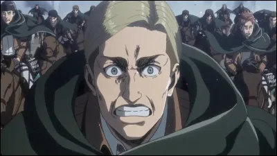 À cause de quel titan Erwin Smith meurt-il ?