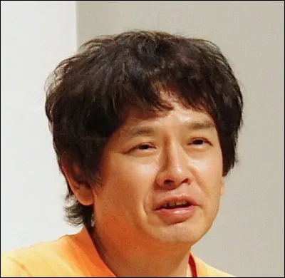 Qui est ce peintre japonais du mouvement Pop Art qui produit des oeuvres agressives et naïves où il y représente des enfants et des animaux ?