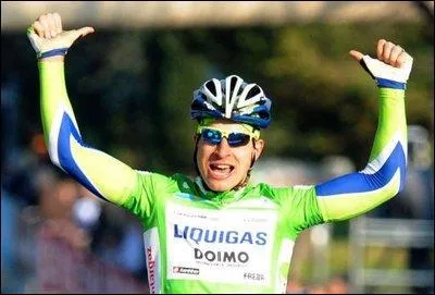 Qui est ce cycliste ?