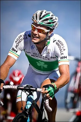 Qui est ce cycliste ?
