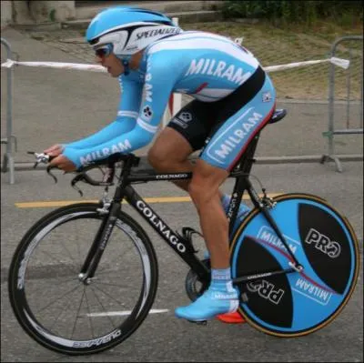 Qui est ce cycliste ?