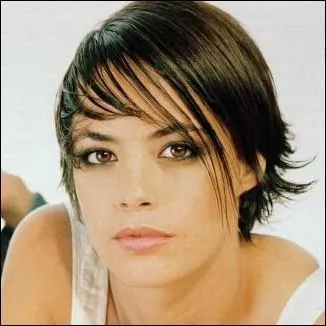 Brnice Bjo, belle jeune femme au charme mtiss, commence  se faire un nom en France, notamment en jouant dans de grandes comdies populaires. Dans quel film ne l'a-t-on jamais aperue ?