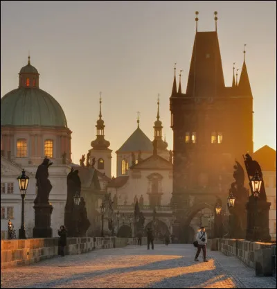 Quel lieu ne se trouve pas &agrave; Prague ?