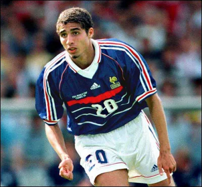 Attaquant, passeur décisif pour Laurent Blanc, en huitième de finale face au Paraguay :