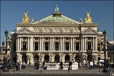 En quelle ann&eacute;e, l'op&eacute;ra Garnier a-t-il &eacute;t&eacute; inaugur&eacute; &agrave; Paris ?