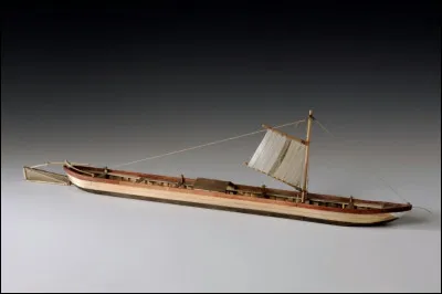 Combien de kilomètres par jour, en moyenne, pouvait faire ce type de bateau en descente de Meuse ?