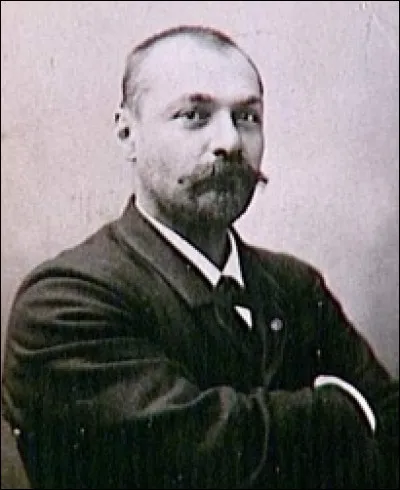 Gabriel Bonvalot, maire de Brienne de 1912 à 1920 et ayant donné son nom à une place de la commune, était connu pour être un explorateur de quelle partie du monde ?